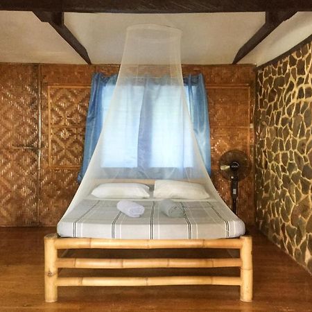 Beach House Resort And Dive Center Mambajao Luaran gambar