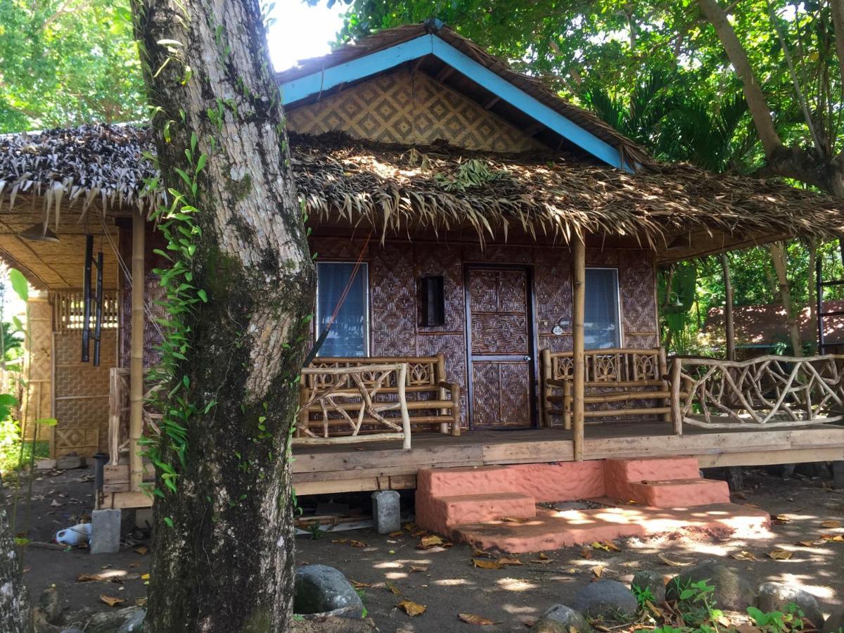 Beach House Resort And Dive Center Mambajao Luaran gambar