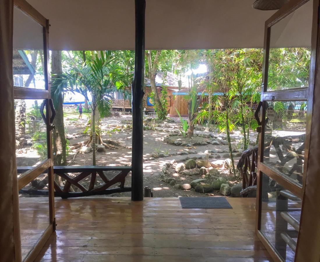 Beach House Resort And Dive Center Mambajao Luaran gambar