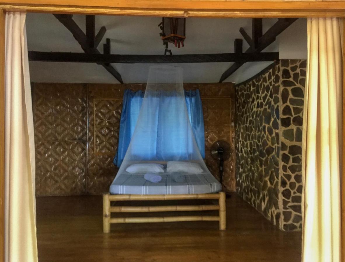 Beach House Resort And Dive Center Mambajao Luaran gambar